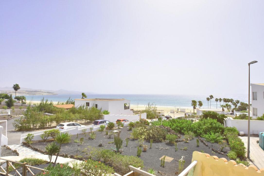Book Jet - Hibiscus Beach Front กอสตากาลมา ภายนอก รูปภาพ