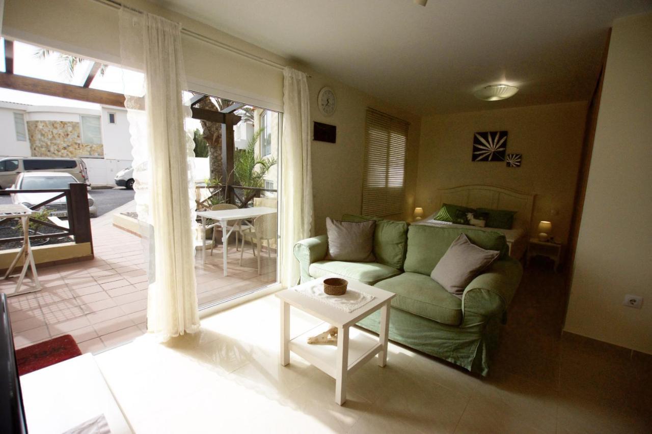 Book Jet - Hibiscus Beach Front กอสตากาลมา ภายนอก รูปภาพ