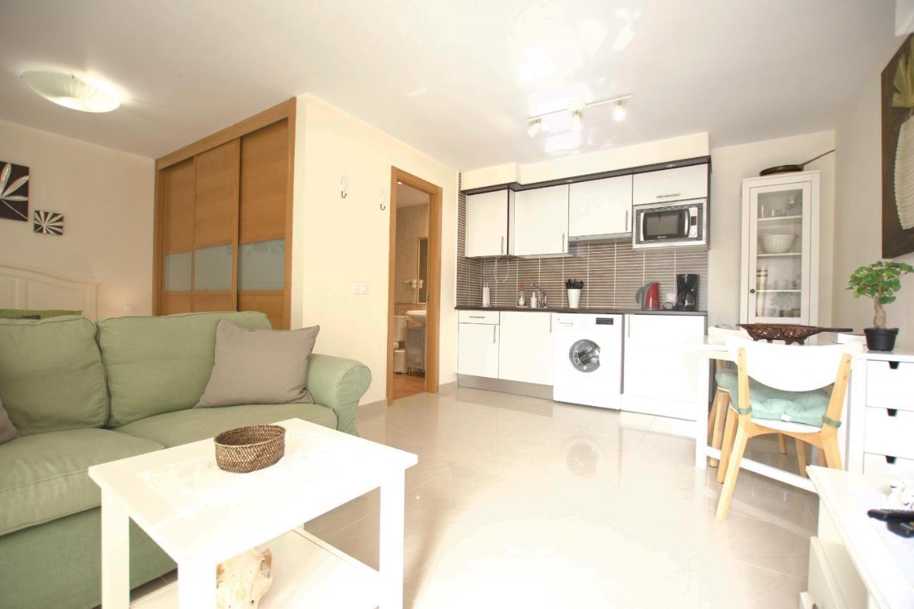 Book Jet - Hibiscus Beach Front กอสตากาลมา ภายนอก รูปภาพ